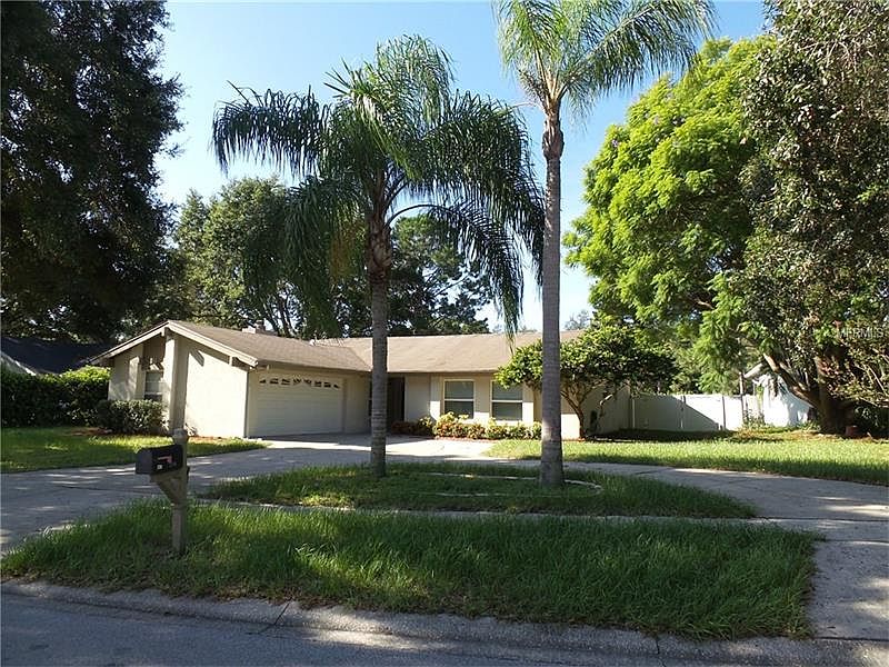 1st image of 2784 Northcote Dr