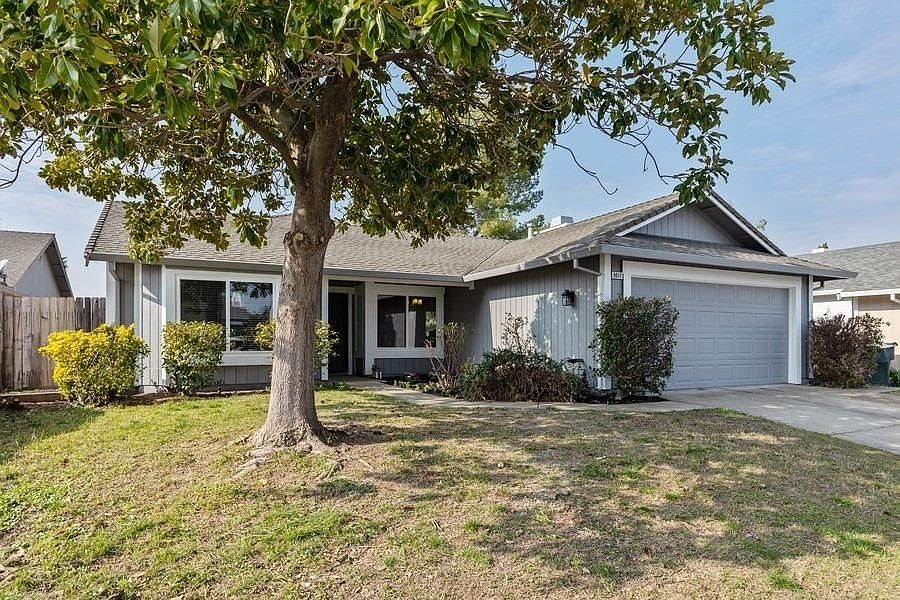 1st image of 8012 Brightside Ct