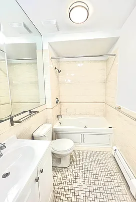 Rented by Douglas Elliman | media 21