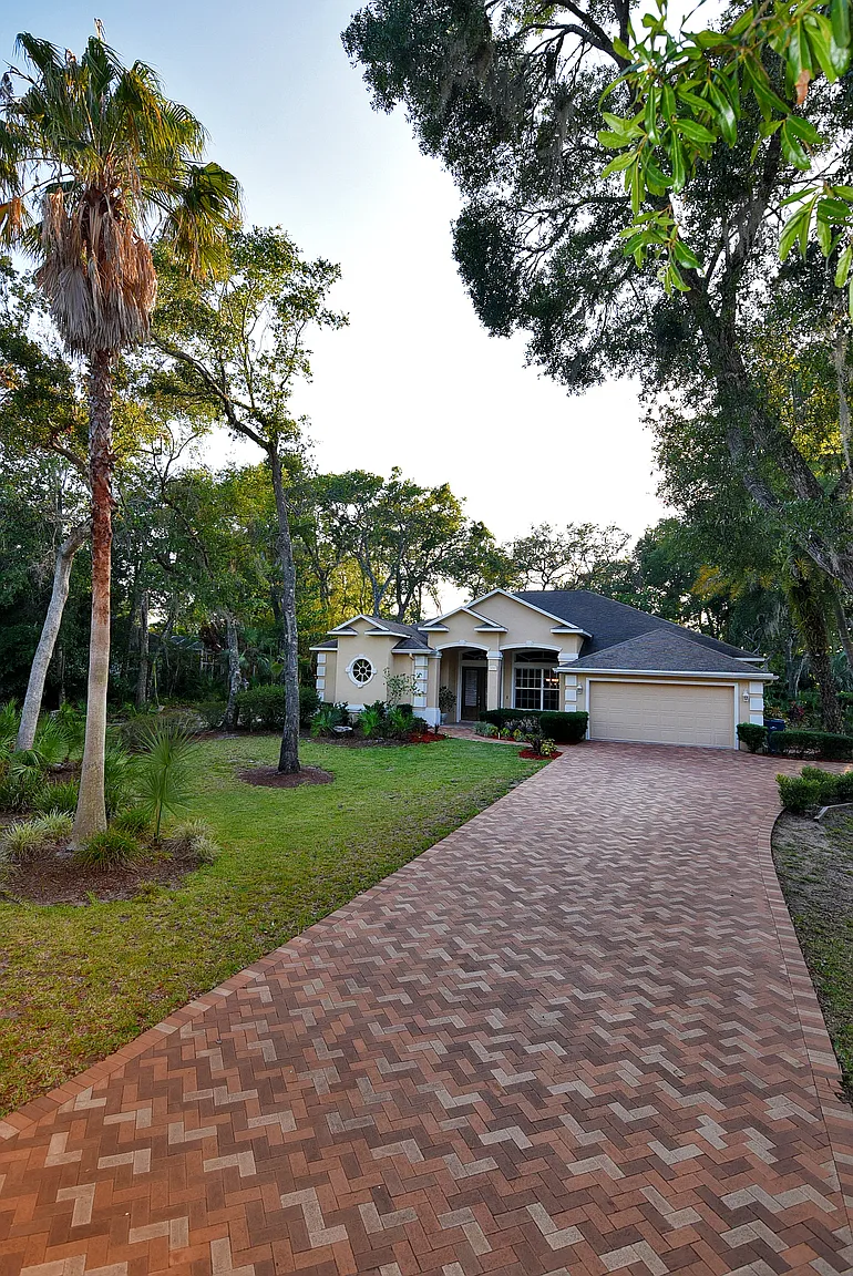3652 Clifton St photo 1