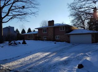 7032 Carey Ln, Osseo, MN 55369