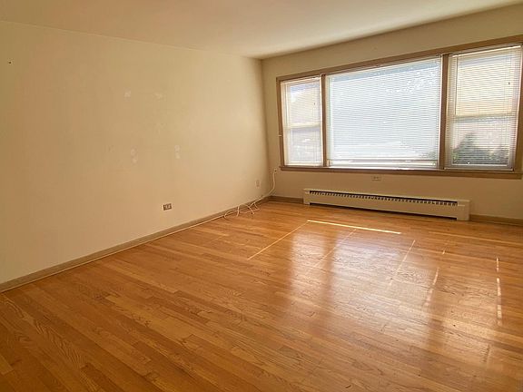2nd image of 4805 N Normandy Ave