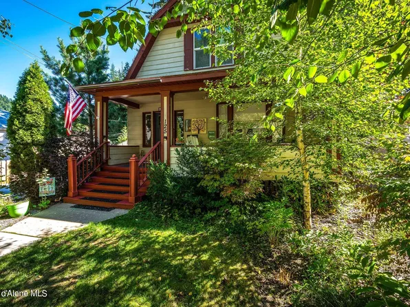 125 King St, Wallace, ID 83873
