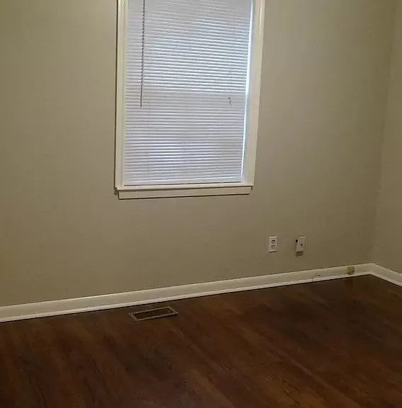 8940 E 33rd Pl — Photo 10