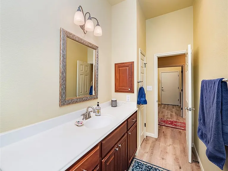 3805 Longhorn Acres St — Photo 32