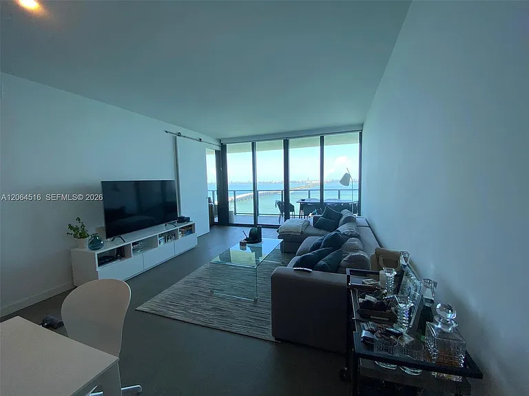 3131 NE 7th Ave #2603 — Photo 3