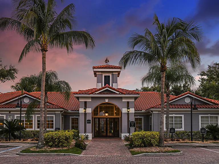 Welcome to Yacht Club!