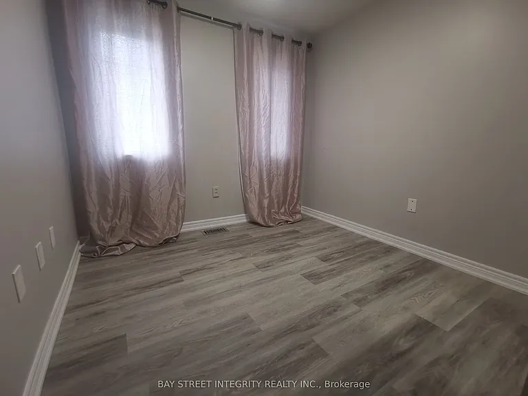 355 Ravineview Way — Photo 11