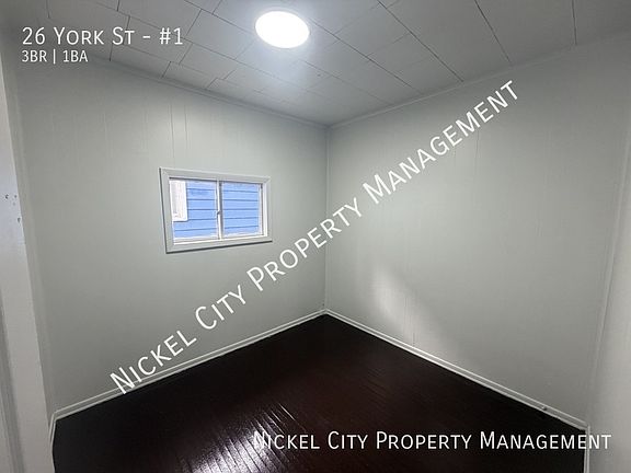 3rd image of 26 York St #1