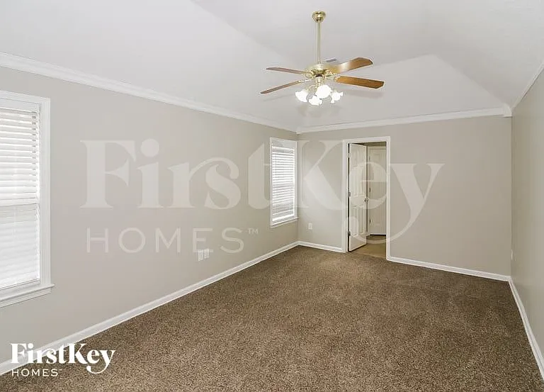 8788 Overcup Oaks Dr — Photo 8