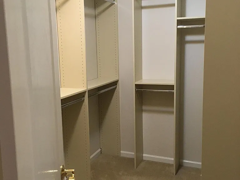 346 Carmen Dr — Photo 16