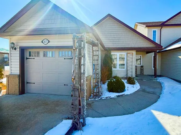 2837 N 12th Ave, Wainwright, AB T9W 0A9