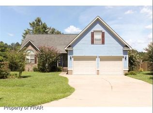 1417 Lowbranch Ct, Fayetteville, NC 28306