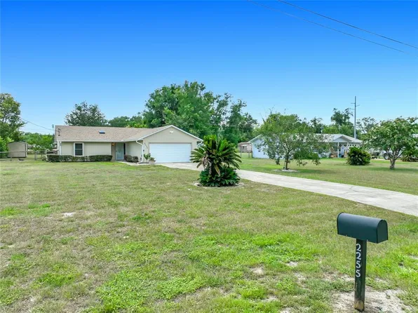 2255 Croat St, Mount Dora, FL 32757