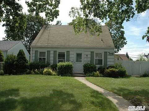 2nd image of 64 Saddle Ln