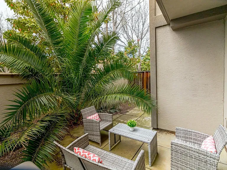 173 S Veracruz Pl — Photo 16