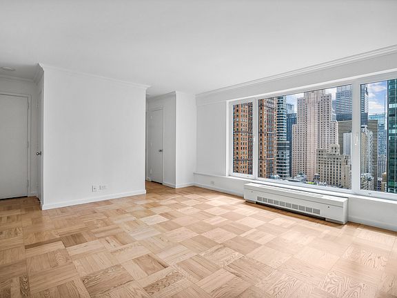 5th image of 200 Central Park S #Penthouse C