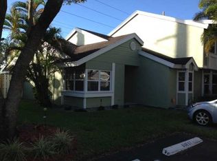 1131 SW 111th Way, Davie, FL 33324