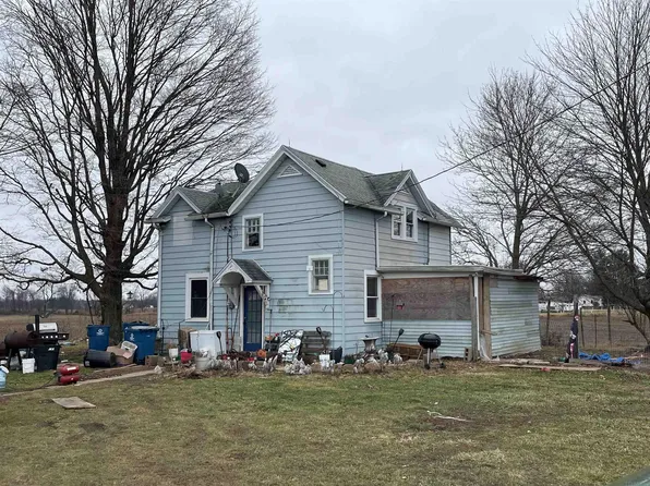 664 Oak Rd, Lakeville, IN 46536