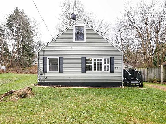 2nd image of 1224 Sparhawk Ave