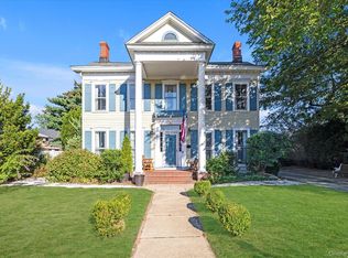 463 Ocean Ave, Lynbrook, NY 11563