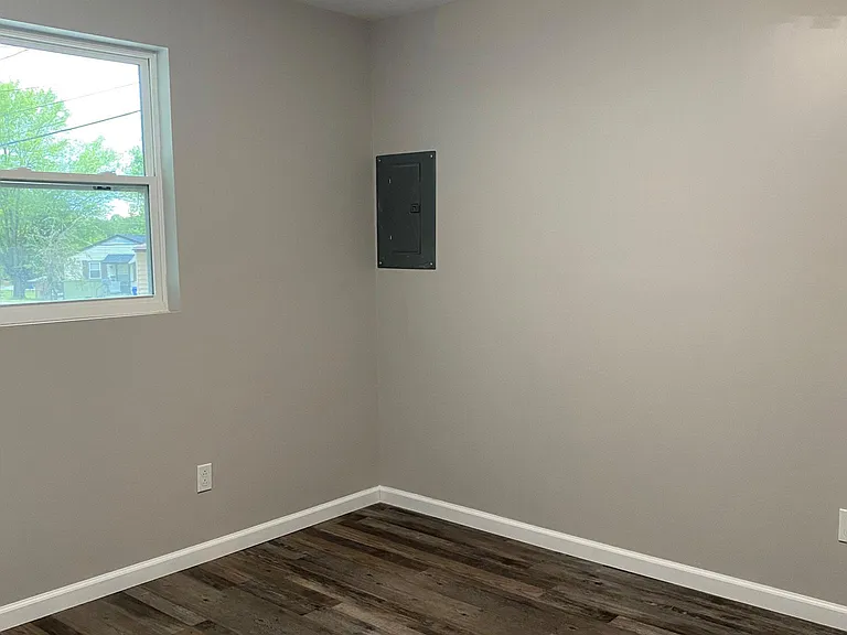 115 Bethune Cir — Photo 17