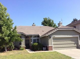 2435 Stefanie Dr, Rocklin, CA 95765