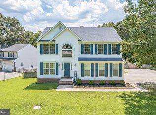 15 Scarlett Dr, Huntingtown, MD 20639