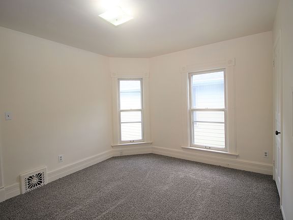 3rd image of 304 N Hamilton St APT 2