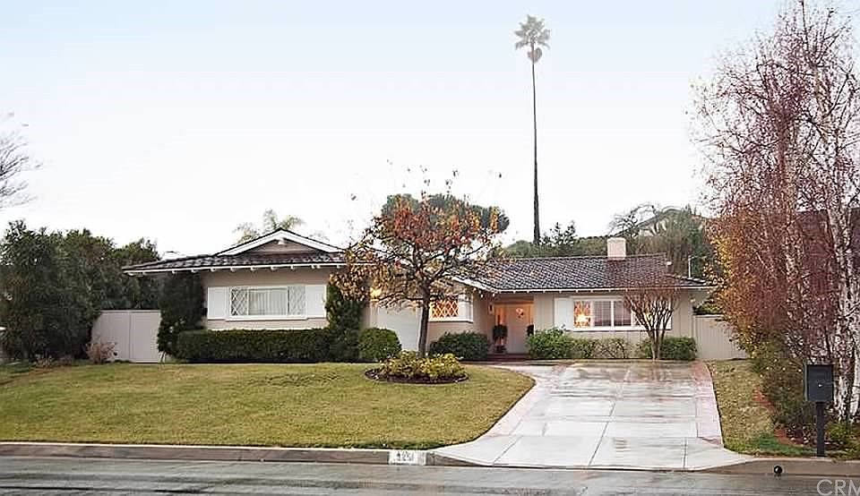 1st image of 3251 Deluna Dr