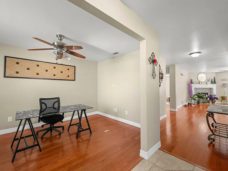 3903 Thunder Creek Dr — Photo 12