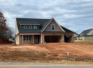 158 Ledgestone Ln, Gaffney, SC 29341