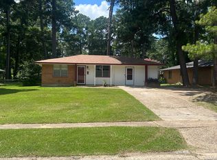 9042 Hilton Dr, Shreveport, LA 71118