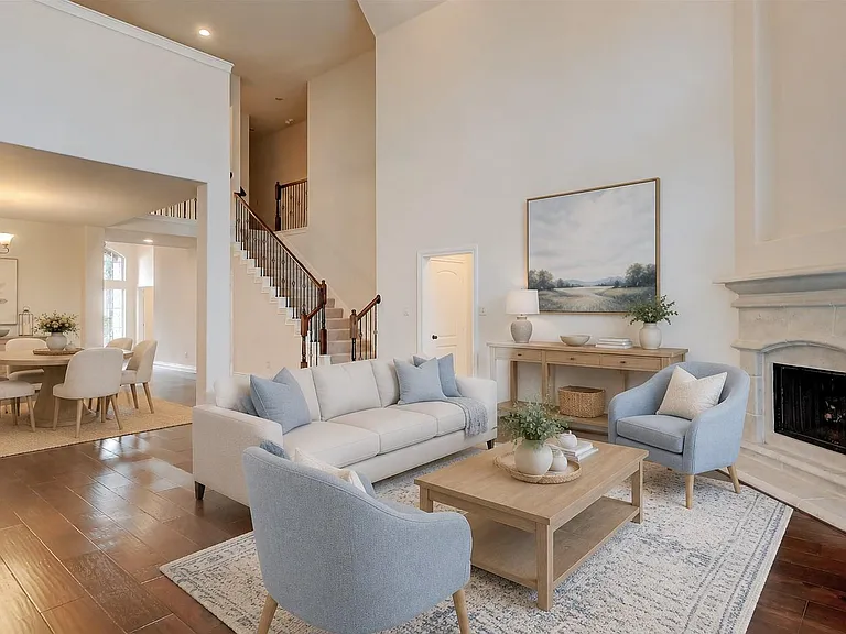 4006 Misty Waters Ln — Photo 9