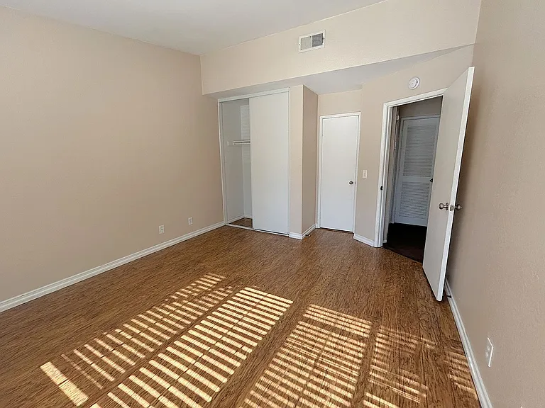 8167 Vineyard Ave #2 — Photo 13