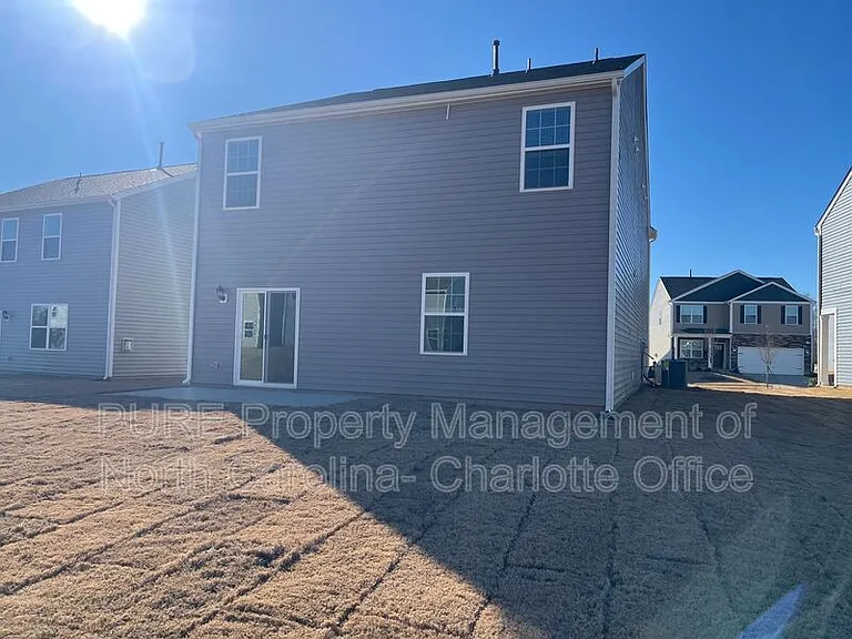 128 Sycamore Springs Dr — Photo 26