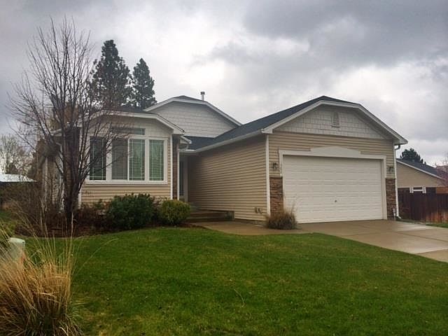 1st image of 306 W Heidi Ln