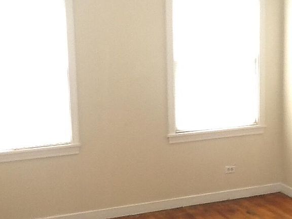 3rd image of 4027 Southern Ave APT B
