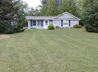 10802 S Grant Ave, Clare, MI 48617