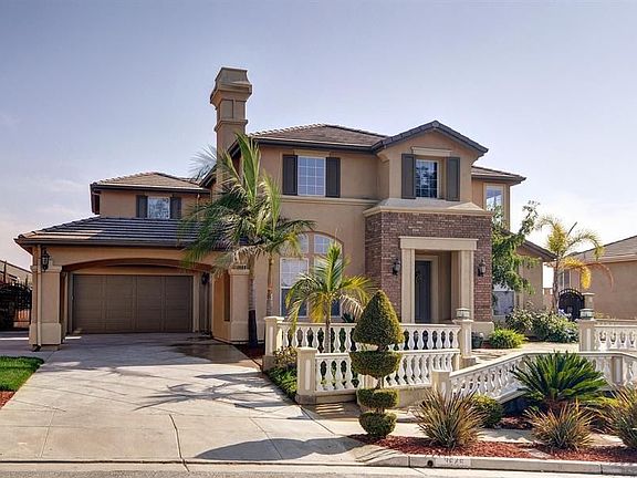 3rd image of 3646 San Minete Ct