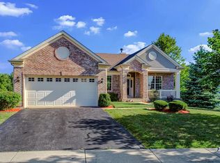 2296 W Cascade Cir, Round Lake, IL 60073