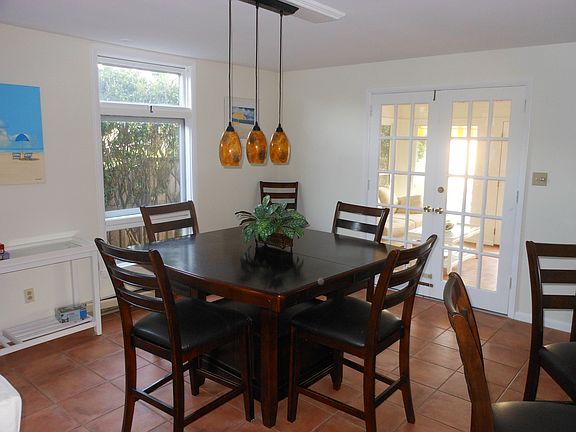 4th image of 118 51st St