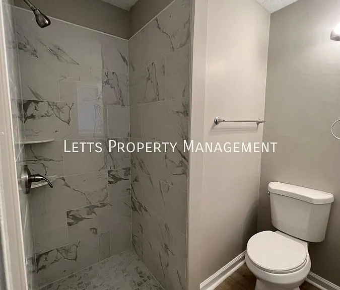 1 Esquiline Ct — Photo 15