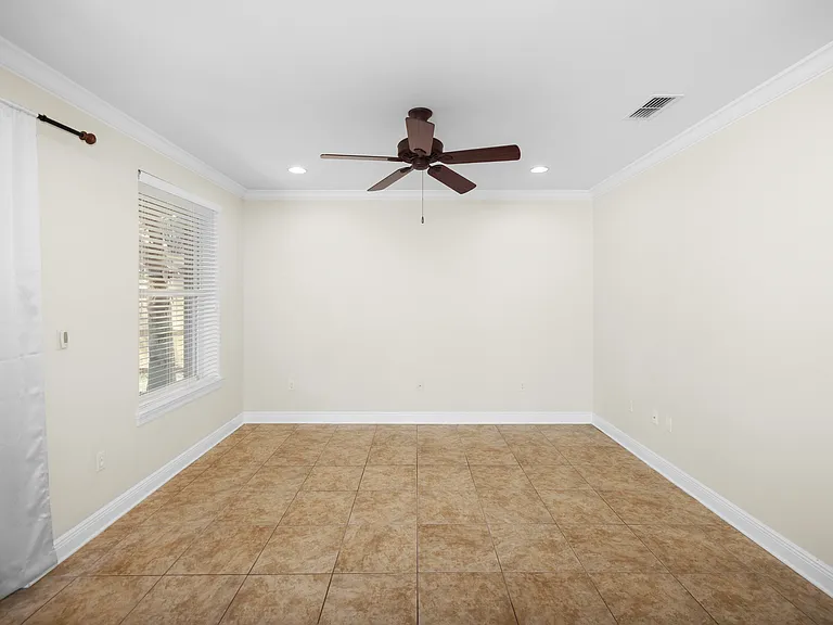 13 Dominica Ct — Photo 32