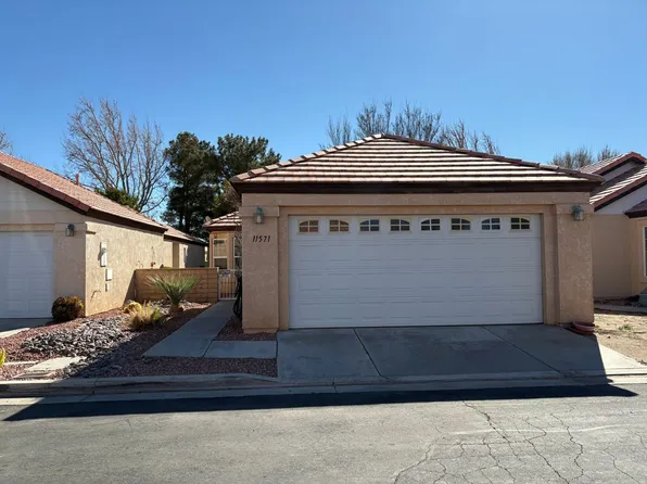 11571 Park Ln, Apple Valley, CA 92308