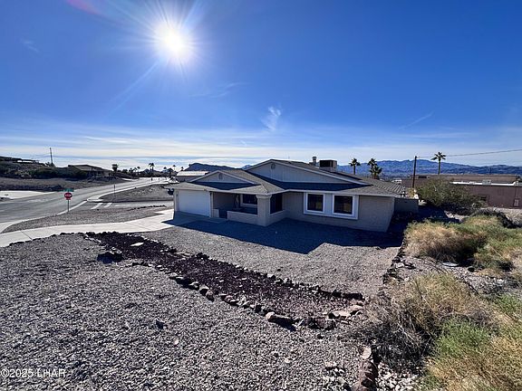 5th image of 821 Thunderbolt Ave