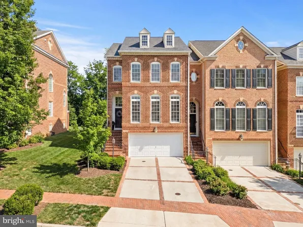 18544 Perdido Bay Ter, Leesburg, VA 20176