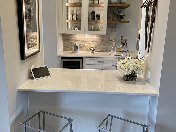 4th image of 1230 Plantation Blvd #363