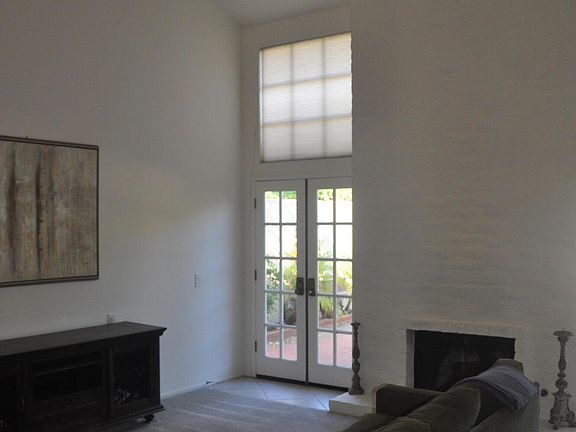 5th image of 583 Spyglass Ln