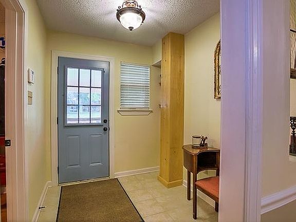 3rd image of 40119 Todd Dr
